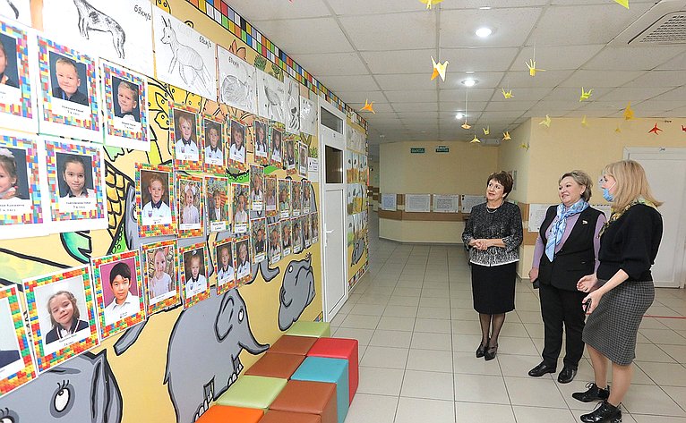 Екатерина Алтабаева и Елена Писарева посетили международный детский центр «Артек»