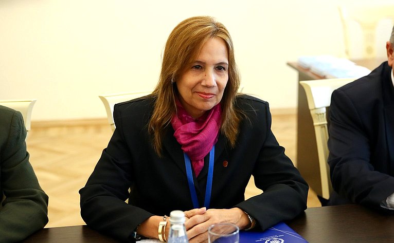 Заместитель Председателя Национальной ассамблеи народной власти (НАНВ) Республики Куба Ани Мария Мари Мачадо