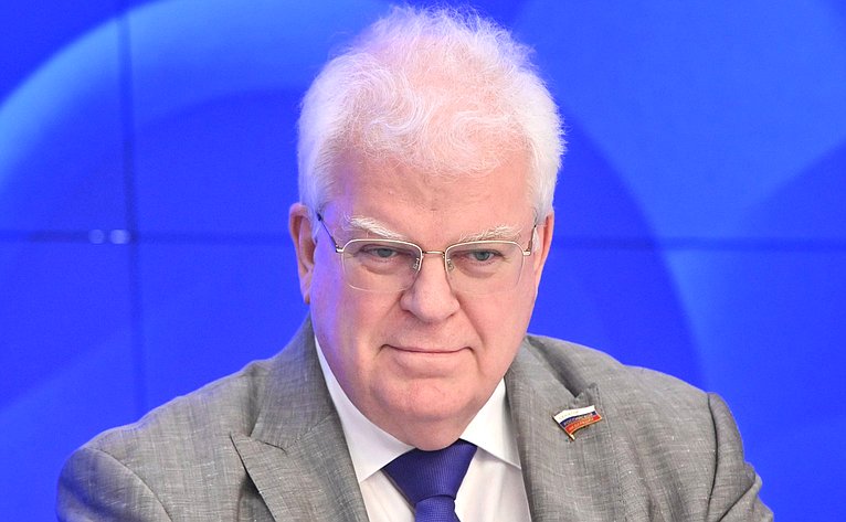 Владимир Чижов