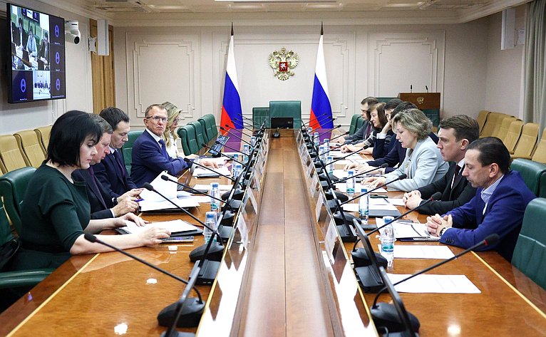 Круглый стол на тему «Инфраструктура поддержки субъектов малого и среднего предпринимательства в условиях реализации национального проекта «Эффективная и конкурентная экономика»