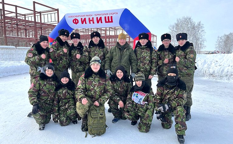 В Новосибирской области состоялся масштабный лыжный переход «От Героя к Героям» в честь подвигов участников СВО