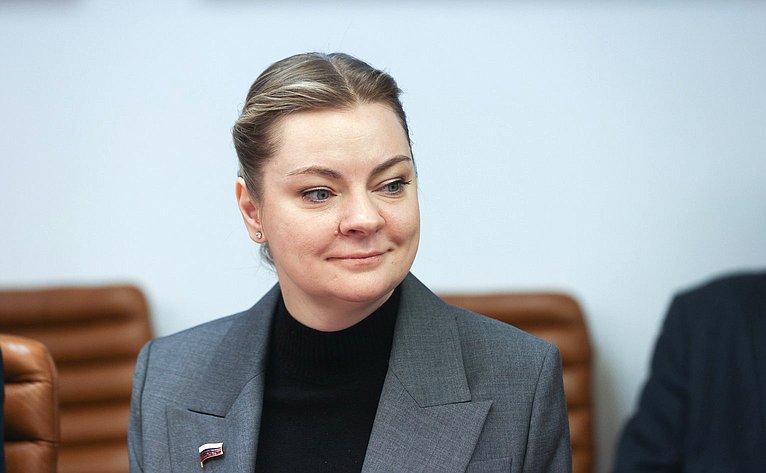 Совещание Комитета Совета Федерации по федеративному устройству, региональной политике, местному самоуправлению и делам Севера совместно с Министерством РФ по развитию Дальнего Востока и Арктики