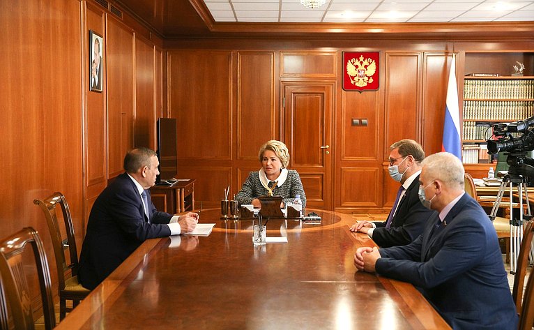 Председатель СФ Валентина Матвиенко провела встречу с главой Республики Марий Эл Александром Евстифеевым