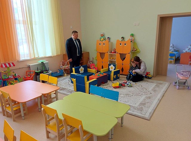 Денис Гусев принял участие в открытии нового детского сада построенного в рамках национального проекта «Демография»