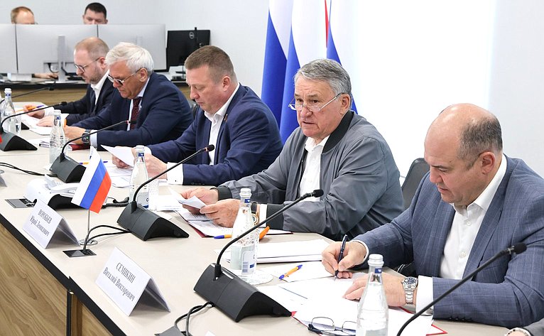 Совместное заседание российского и белорусского организационных комитетов по подготовке и проведению ХII Форума регионов России и Беларуси