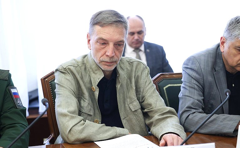 Совещание Комитета СФ по обороне и безопасности совместно с Комитетом СФ по Регламенту и организации парламентской деятельности
