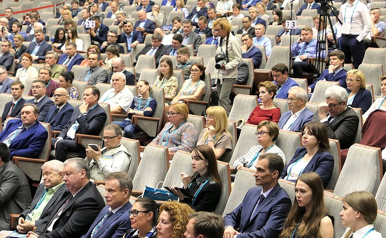 Члены Совета Федерации приняли участие в работе II Всероссийского водного конгресса