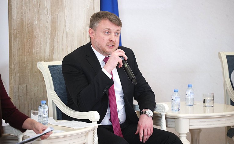 Второй Всероссийский телемарафон «Марафон здоровья #ВМЕСТЕЗДОРОВО» совместно с Советом по региональному здравоохранению при СФ
