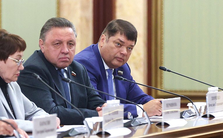 Встреча Председателя Правительства Российской Федерации Михаила Мишустина с руководством Совета Федерации