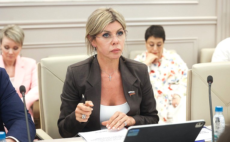 Евгения Уваркина