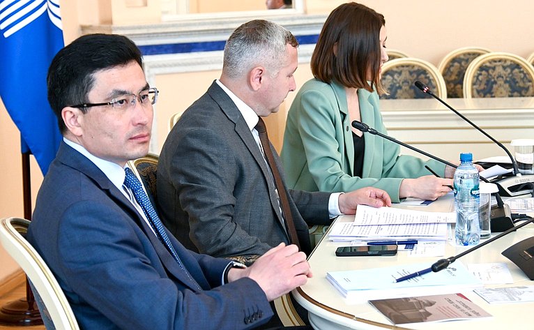 Иван Новиков выступил на заседании Молодежной межпарламентской ассамблеи государств – участников СНГ по теме обеспечения доступности жилья для молодежи