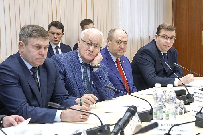 Николай Кондратюк выступил с отчетом деятельности на заседании правительства Пензенской области