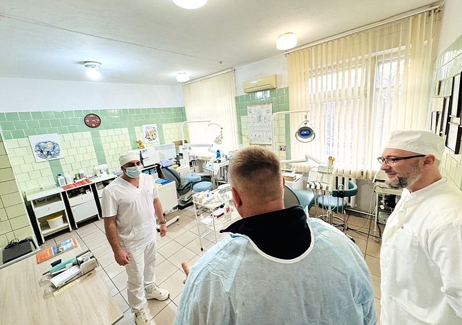 Игорь Кастюкевич посетил военный госпиталь, расположенный в одном из населенных пунктов региона