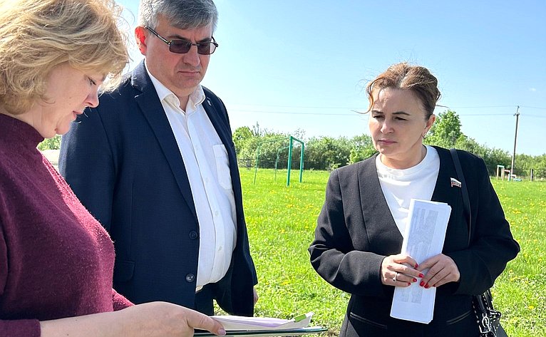 Жанна Чефранова вместе с главой Новооскольского городского округа Андреем Гридневым посетила ряд социальных, образовательных и культурных объектов