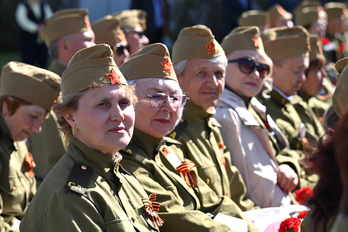 Лилия Гумерова в преддверии празднования 80-летия Великой Победы приняла участие в мероприятиях в Учалинском районе
