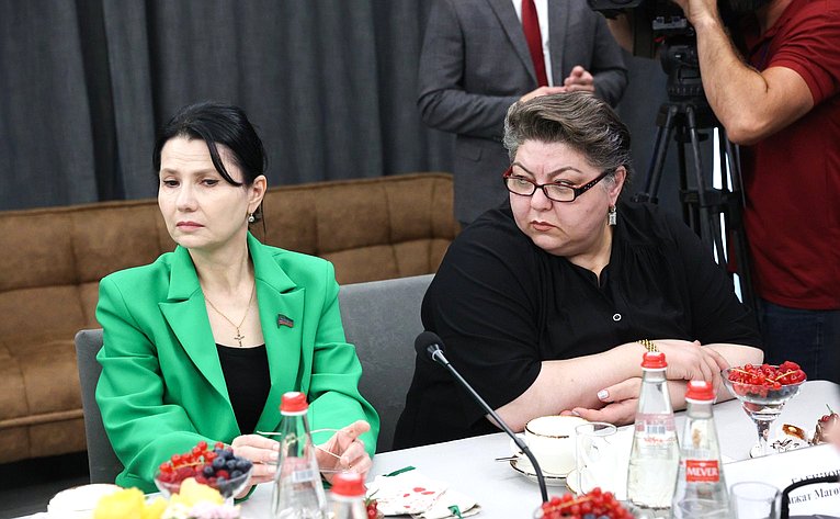 Валентина Матвиенко провела в Каспийске (Дагестан) встречу с матерями участников специальной военной операции