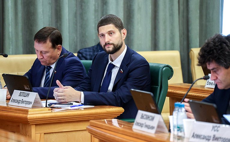 Расширенное заседание Комитета СФ по федеративному устройству, региональной политике, местному самоуправлению и делам Севера (в рамках Дней Чукотского автономного округа в Совете Федерации)