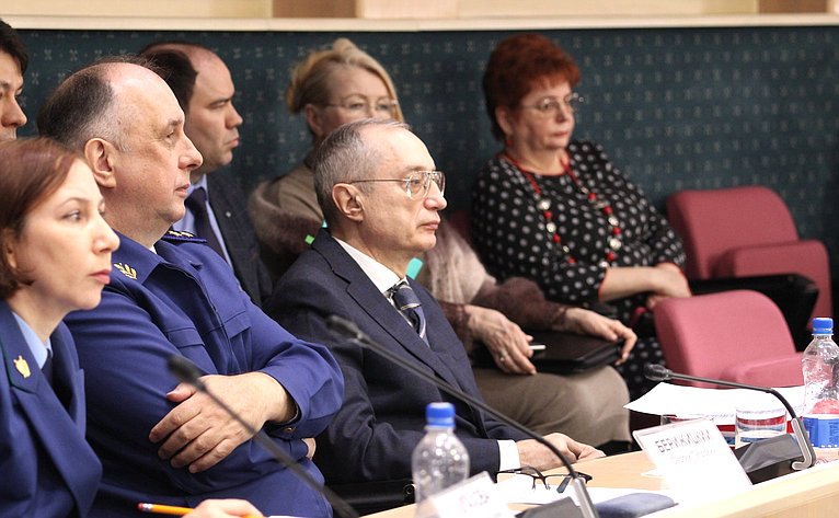 Андрей Кислов принял участие в заседании губернской Думы