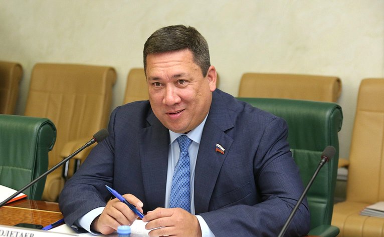 Владимир Полетаев