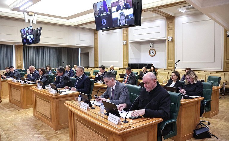 Круглый стол «О состоянии и перспективах международного сотрудничества Российской Федерации в Арктике»