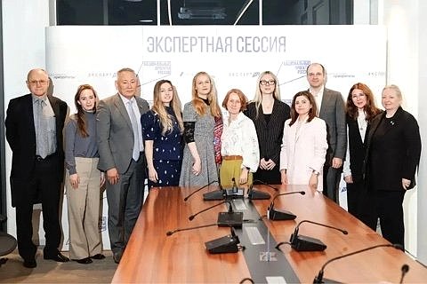 Сахамин Афанасьев принял участие в экспертной сессии, посвященной развитию Арктической зоны РФ