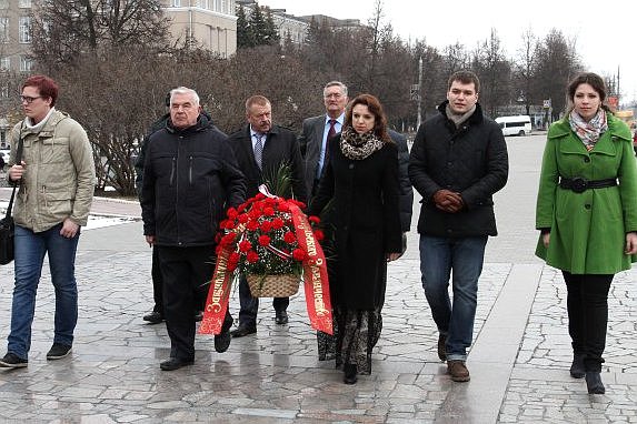 Ю. Вепринцева приветствовала членов «Тульского землячества»
