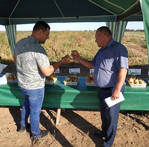 Геннадий Орденов посетил региональный Центр компетенций в сфере сельскохозяйственной кооперации и поддержки фермеров