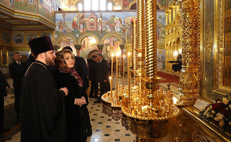 Посещение Валентиной Матвиенко Храма св. мученицы Татианы