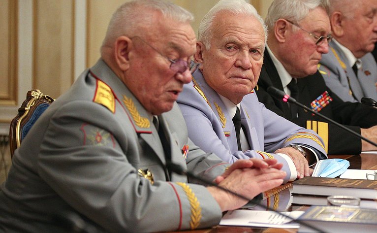 Совещание Комитета СФ по обороне и безопасности совместно с Клубом военачальников РФ, посвященное Дню Защитника Отечества