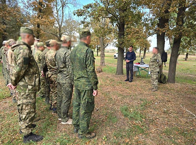 Айрат Гибатдинов поздравил в Ульяновске военный полк с двухлетием со дня основания