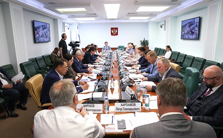 Совещание Комитета СФ по федеративному устройству, региональной политике, МСУ и делам Севера «Замена лифтового оборудования в многоквартирных домах в рамках реализации национального проекта «Инфраструктура для жизни»»: практика субъектов РФ»