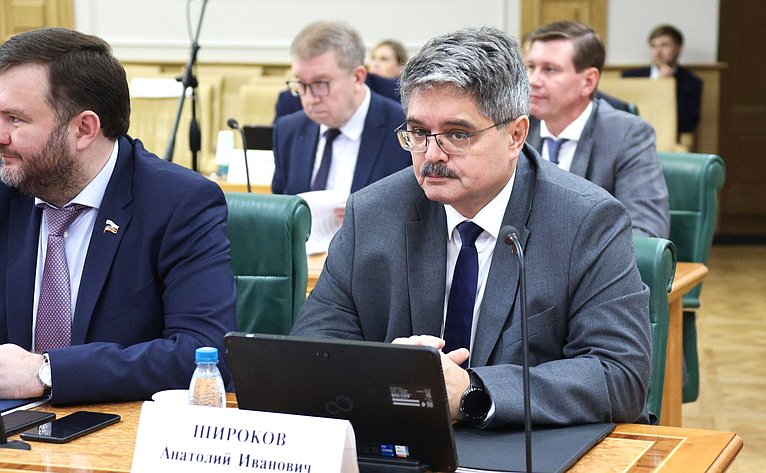 Анатолий Широков