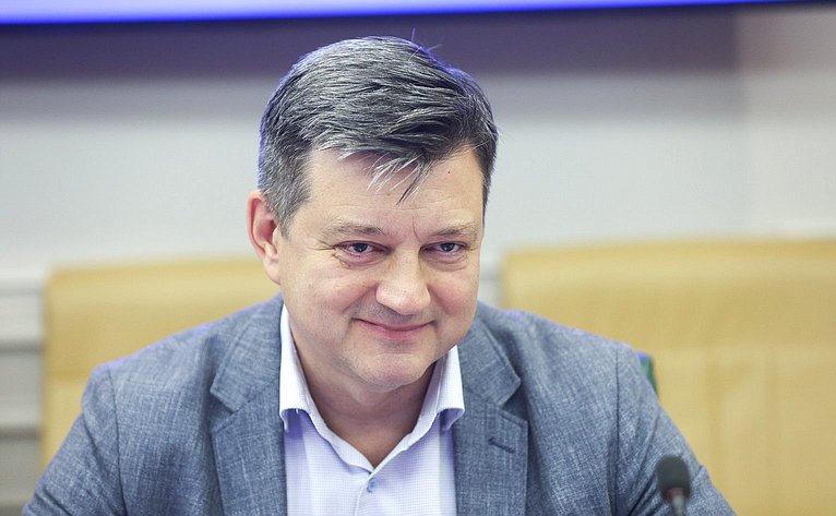 Круглый стол на тему «О перспективах развития и мерах поддержки территорий с высоким научно-техническим потенциалом»