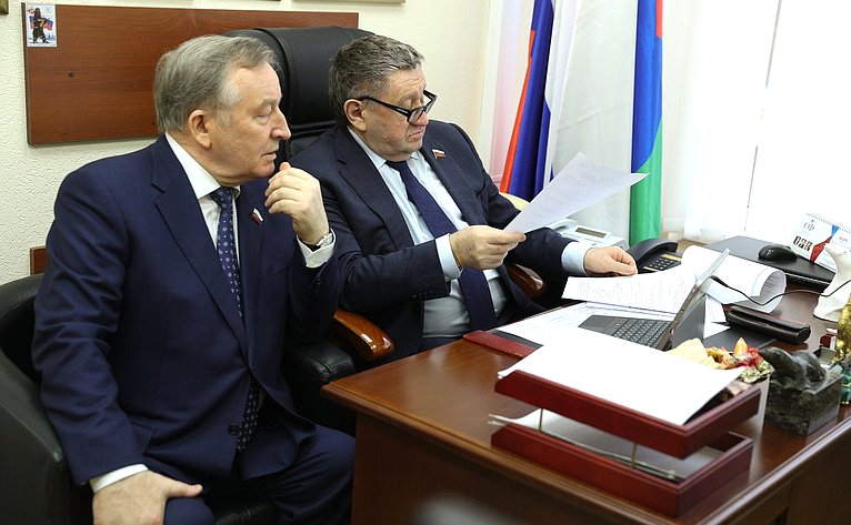 Сенаторы РФ приняли участие в заседании постоянной комиссии ПА ОДКБ по социально-экономическим и правовым вопросам