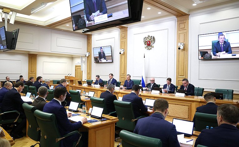 Заседание Совета по вопросам интеграции воссоединенных субъектов РФ в правовую и социально-экономическую системы Российской Федерации при Совете Федерации ФС РФ