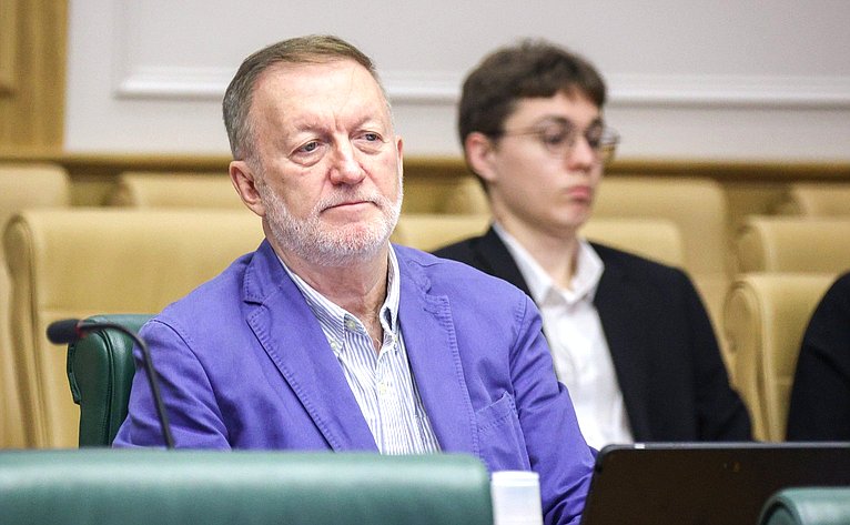 Семинар-совещание Комитета Совета Федерации по конституционному законодательству и государственного строительства «Актуальные проблемы мировой юстиции в Российской Федерации»