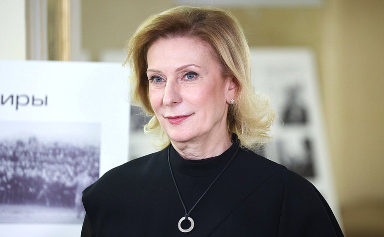 Инна Святенко