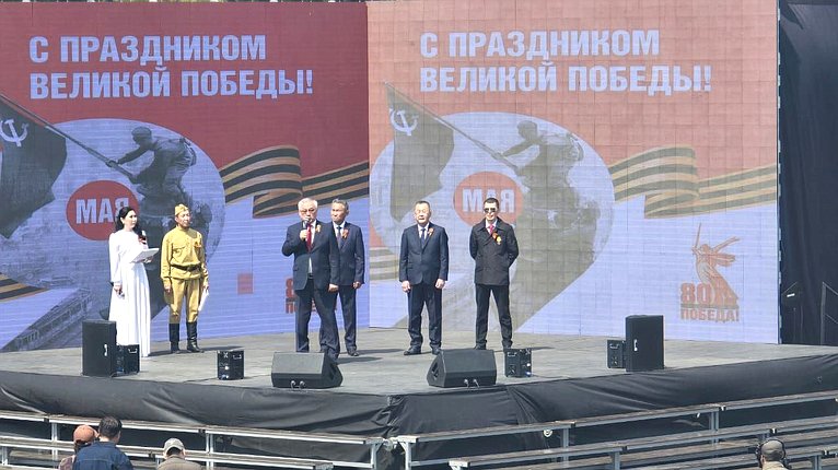 Баир Жамсуев принял участие в торжественных мероприятиях, посвященных 80-й годовщине Великой Победы