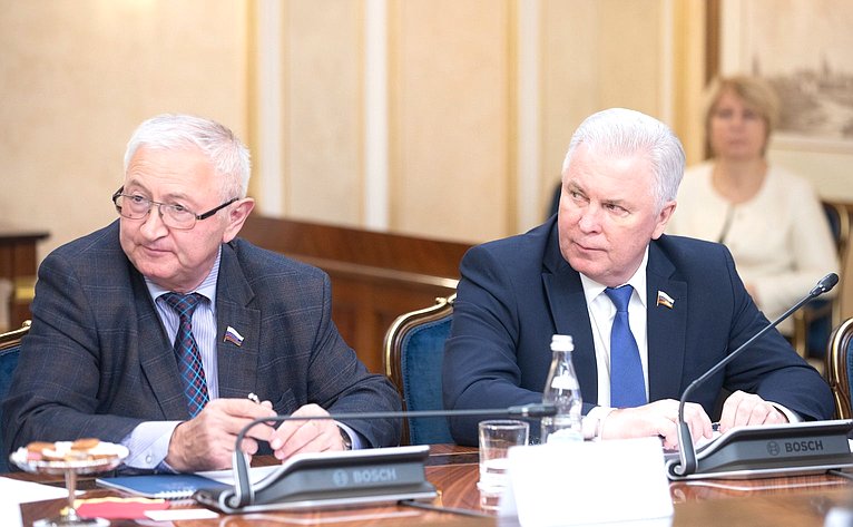 М. Дидигов и В. Наговицын