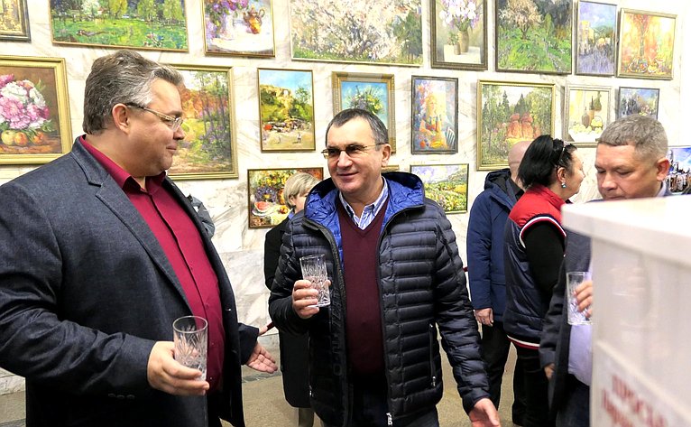 Николай Федоров посетил Национальный парк «Кисловодский» и осмотрел объекты уникального произведения садово-паркового искусства