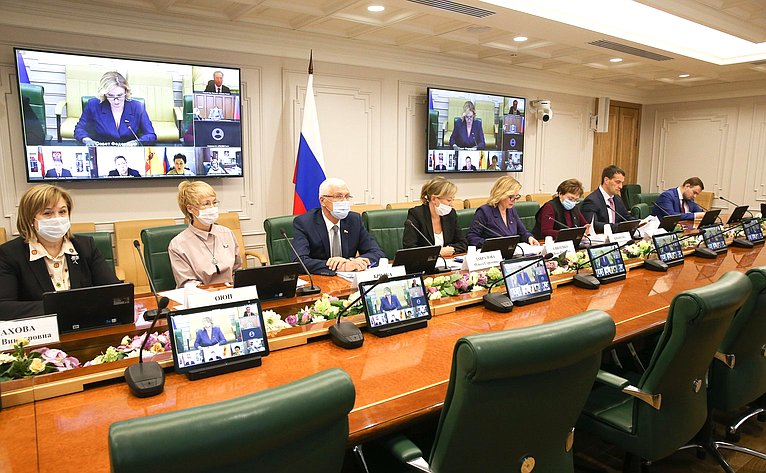 Совместное совещание Комитета СФ по социальной политике с Уполномоченным по правам человека в РФ