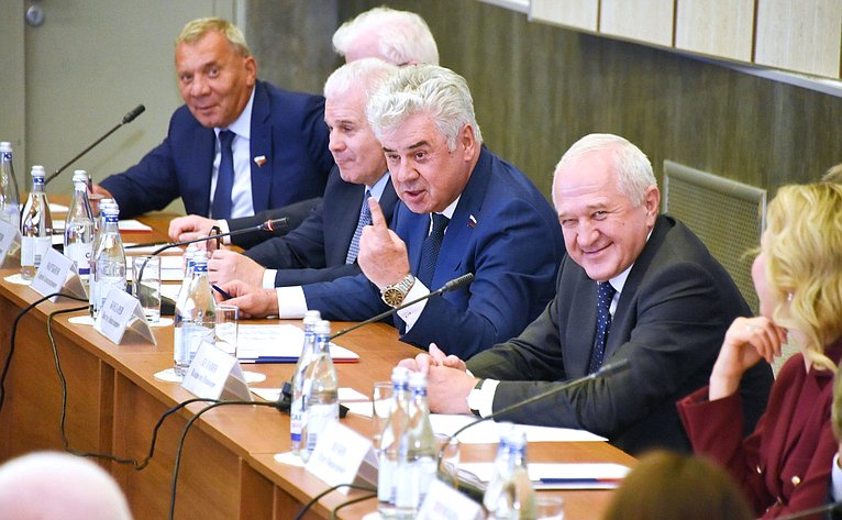 Выездное совещание Комитета СФ по обороне и безопасности «Кадровое обеспечение научных и производственных предприятий ядерного оружейного комплекса»