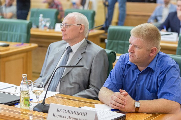Заседание Комитета общественной поддержки жителей Юго-Востока Украины по вопросам оказания помощи беженцам