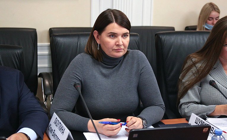 Юлия Лазуткина
