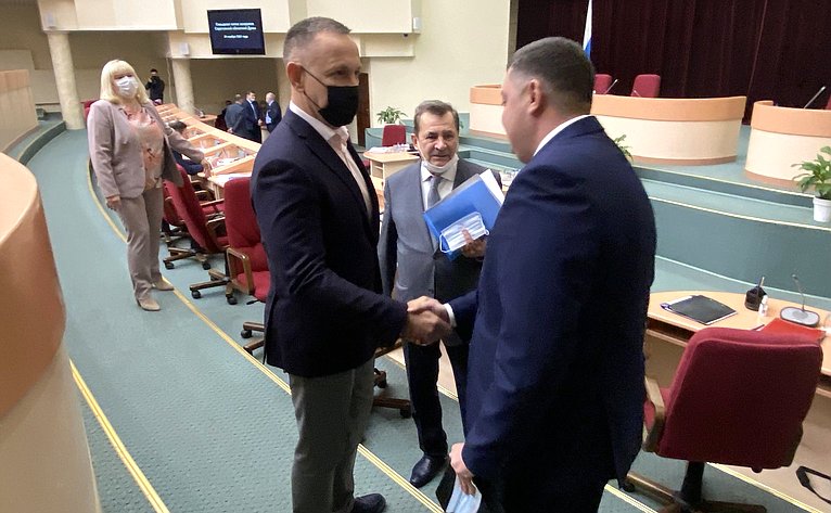 Олег Алексеев в ходе работы в регионе принял участие в заседании Саратовской областной Думы