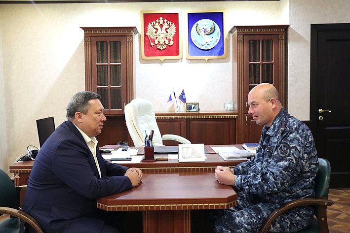 Владимир Полетаев встретился с представителями власти региона, а также посетил перинатальный центр