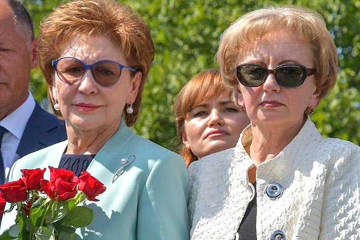 Галина Карелова приняла участие в торжественных мероприятиях, посвященных 75-й годовщине освобождения Кишинева от фашизма