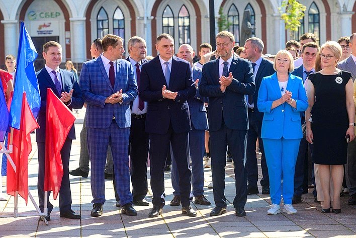 Заместитель Председателя СФ Константин Косачев выступил на торжественной линейке перед студентами Поволжского государственного технологического университета
