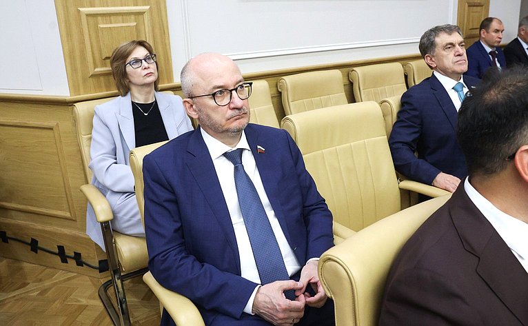 Олег Цепкин