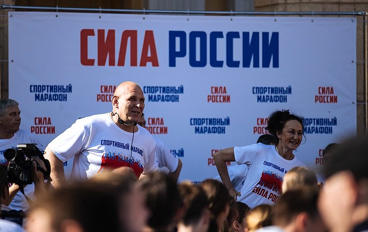 Александр Карелин открыл зимний марафон «Сила России»